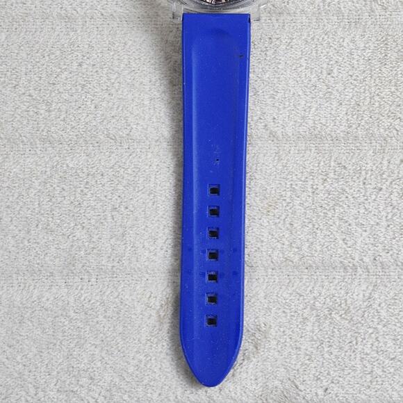 Dooney & Bourke Women’s Quartz Wrist Watch Colorful Plaid Dial Blue Silicone - Picture 8 of 12